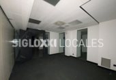 Local comercial en alquiler con 350m² en Barcelona, en la zona de el Coll, Carrer de Móra d'Ebre foto