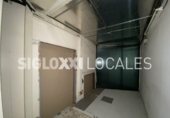 Local comercial en alquiler con 350m² en Barcelona, en la zona de el Coll, Carrer de Móra d'Ebre foto