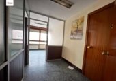 30m² bureau pour location à Burgos, dans le quartier de Vadillos, Avenida del Arlanzón photo
