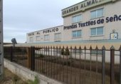 2396m² warehouse industrial for sale in Onzonilla, Calle 2 photo