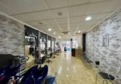 Peluqueria en venta con 70m² en Benidorm, Avenida 9 de Octubre foto