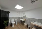 Local comercial en venta con 220m² en Madrid, en la zona de Hispanoamérica, avenida de alberto alcocer, 28036 foto