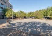 Local comercial en venta con 155m² en Granada, en la zona de Pajaritos, Campus de la salud foto