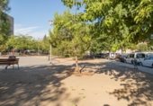Local comercial en venta con 155m² en Granada, en la zona de Pajaritos, Campus de la salud foto
