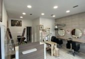 48m² salon de coiffure pour location à Oviède, dans le quartier de La Corredoria photo