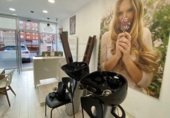48m² salon de coiffure pour location à Oviède, dans le quartier de La Corredoria photo