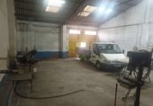Nave Industrial en venta con 135m² en Mérida, en la zona de El Prado foto