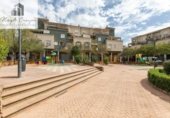 Local comercial en venta con 222m² en Atarfe, Ronda Lindaraja foto