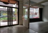200m² locaux commerciaux pour location à Valladolid, dans le quartier de San Pablo - San Nicolás photo