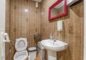 108m² commercial premises for sale in Burlada, Calle Faustino Garralda photo