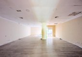 Local comercial
en venda
amb 163m² a Amposta, Carrer Mas de Barberans foto