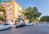 Local comercial en venta con 45m² en Granada, Camino de Alfacar foto