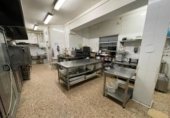 Local comercial en venta con 159m² en Parets del Vallès, Avinguda de Lluís Companys foto