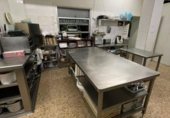 Local comercial en venta con 159m² en Parets del Vallès, Avinguda de Lluís Companys foto