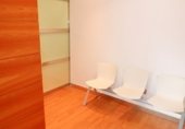 Local comercial en venta con 139m² en Vitoria, en la zona de Desamparados foto
