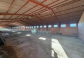 Nave en alquiler con 926m² en Abades foto