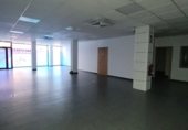 Local comercial
en lloguer
amb 220m² a Albacete foto