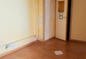210m² commercial premises for rent in Parla, Calle Reyes Católicos photo