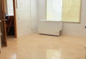 210m² commercial premises for rent in Parla, Calle Reyes Católicos photo