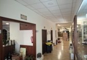 Local comercial en venta con 345m² en Sevilla, en la zona de Nervión, Fernández de Ribera foto