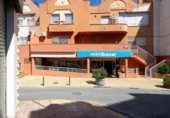 Local comercial
en venda
amb 497m² a Peligros, Calle Santa Bárbara foto