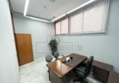 Oficinas en alquiler con 130m² en Sevilla, en la zona de El Plantinar foto