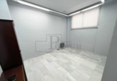 Oficinas en alquiler con 130m² en Sevilla, en la zona de El Plantinar foto