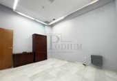 Oficinas en alquiler con 130m² en Sevilla, en la zona de El Plantinar foto