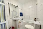 69m² locaux commerciaux pour location à Séville, dans le quartier de Huerta de la Salud photo