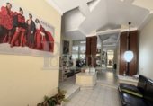 69m² locaux commerciaux pour location à Séville, dans le quartier de Huerta de la Salud photo