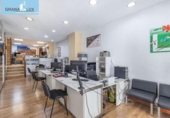 Local comercial en venta con 266m² en Granada, en la zona de Barrio de la Virgen, Calle Enriqueta Lozano foto