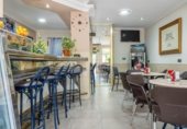 Cafeteria
en venda
amb 46m² a Granada, a la zona de Els Vergels, Calle Profesor Tierno Galván foto