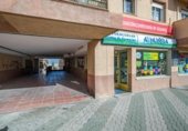 Local comercial en venta con 113m² en Gabia Grande, Calle Ramón y Cajal foto