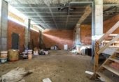 120m² locaux commerciaux pour vente à Pontevedra, dans le quartier de A Virxe do Camiño, Rúa Soutos photo