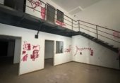 Local comercial en venta con 221m² en Valls, Carrer de Josep Aladern foto