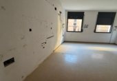 Local comercial en venta con 221m² en Valls, Carrer de Josep Aladern foto