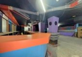 293m² commercial premises for sale in Elda, in the area of Raval de Sant Francesc, Calle Castaños photo