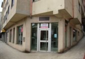 Local comercial en alquiler con 154m² en Pontevedra foto