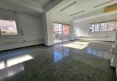 113m² office for rent in Valencia, in the area of Cabañal-Cañamelar, Calle Reina, 89 photo