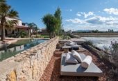 Local comercial en traspaso con 558m² en Deltebre, Calle Lepanto, 13 foto