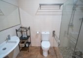 Local comercial en traspaso con 558m² en Deltebre, Calle Lepanto, 13 foto
