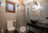 Local comercial en traspaso con 558m² en Deltebre, Calle Lepanto, 13 foto