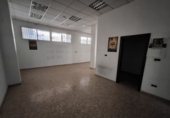 157m² bureaux pour vente à Jaén photo