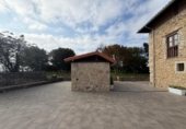 398m² building for sale in Miengo, Costa de cantabria photo