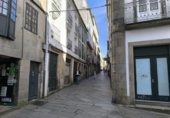 Local comercial en venta con 66m² en Santiago de Compostela, en la zona de A Raxeira, Rúa das Ameas foto