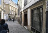 Local comercial en venta con 66m² en Santiago de Compostela, en la zona de A Raxeira, Rúa das Ameas foto