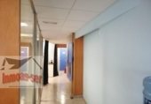 110m² locaux commerciaux pour vente à Barcelone, dans le quartier de la Verneda i la Pau, Carrer de Puigcerdà photo