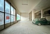 Local comercial Industrial
en venda
amb 660m² a Tudela, Calle Don José Ramón Castro Álava foto