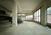 Local comercial Industrial
en venda
amb 660m² a Tudela, Calle Don José Ramón Castro Álava foto