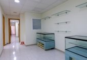237m² commercial premises for sale in Palma, Carrer de Blanquerna, 46 photo
